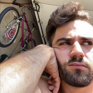 Meet your Posher, Daniel